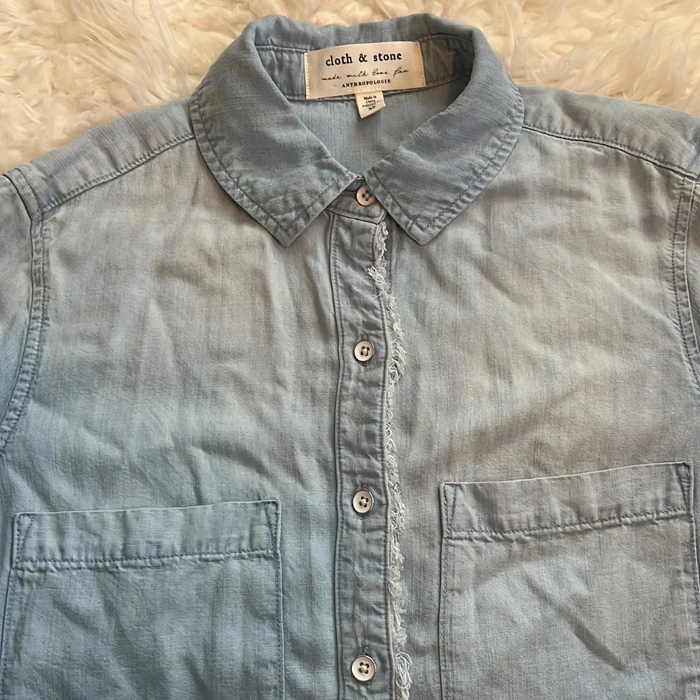Anthropologie Cloth & Stone Classic Chambray Shirt with Frayed Trim - Picture 3 of 6